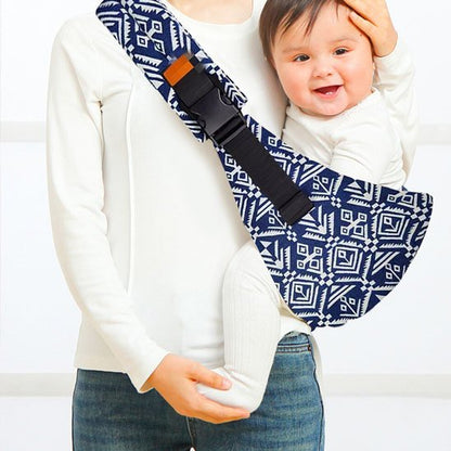 écharpe de portage bébé avec maman heureux