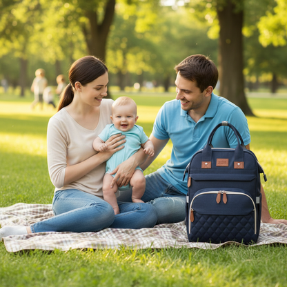sac a langer bébé heureux avec papa et maman
